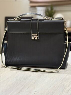 Vintage Tumi Black Ribbed Satchel/Briefcase with Silver-Tone Lock- EUC